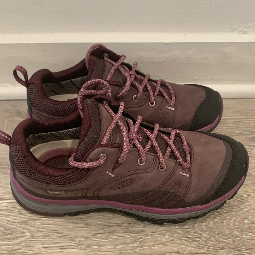 Keen Women’s Terradora Leather Hiking Boot Size 7